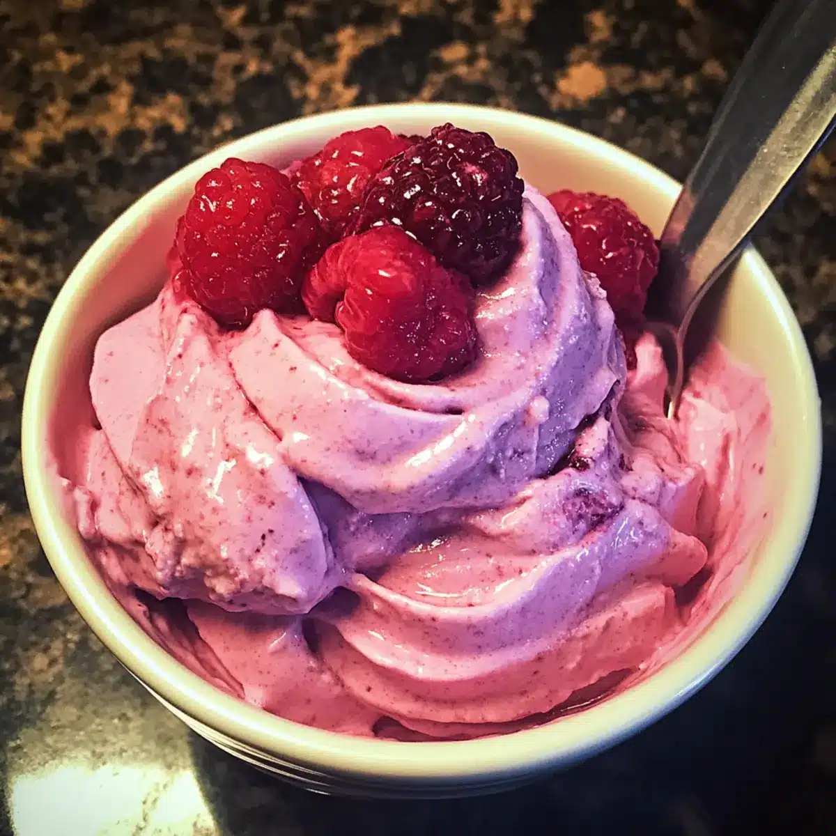 Chilled Berry Yogurt Cream Recipe